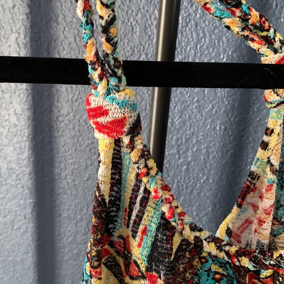 COPY - 🏖️🌴 Tank Too - Picture 2 of 6